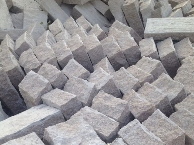 花崗石頭-1.jpg 花崗石頭-1.jpg